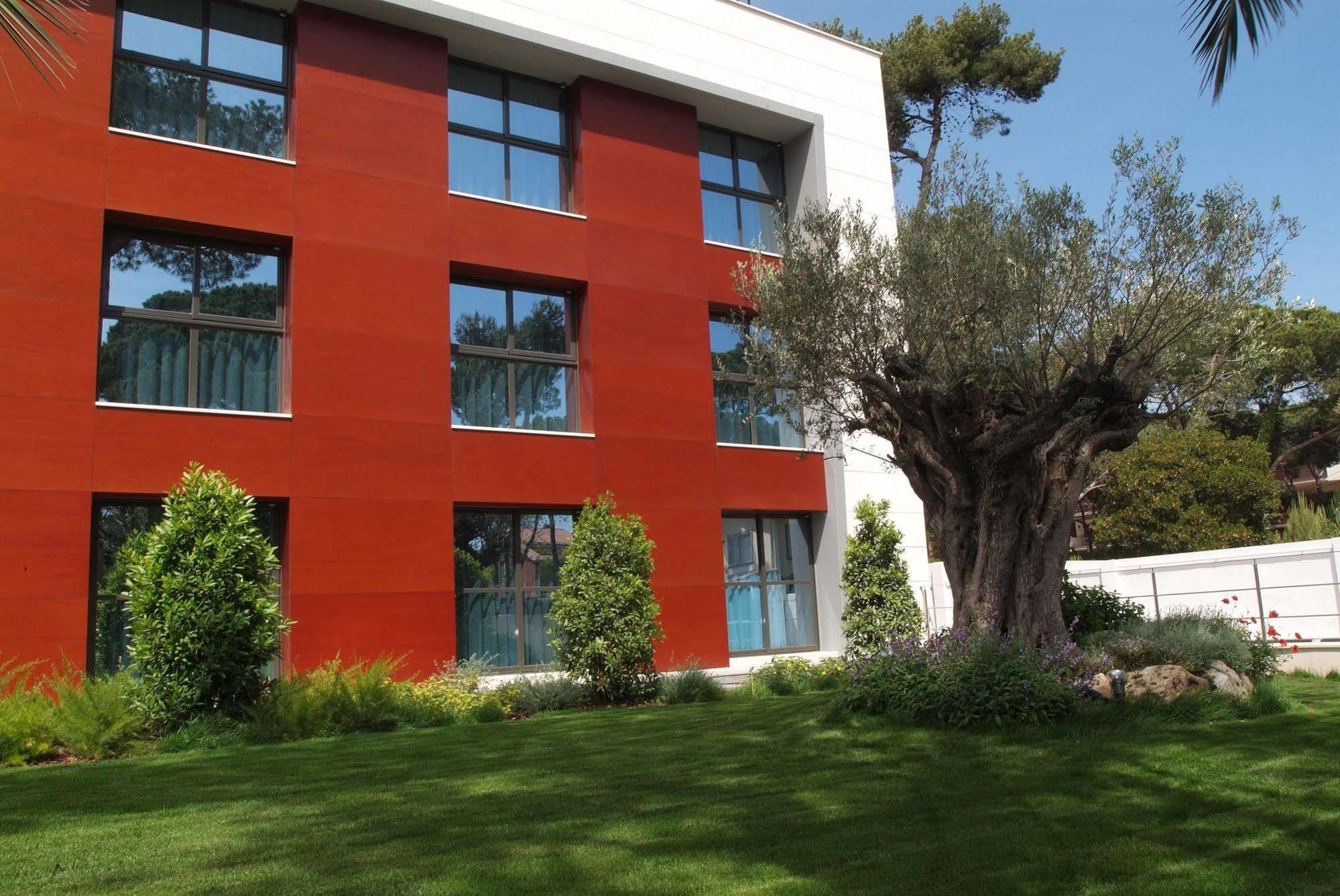 Apartamentos Royal Marina Gardens Castelldefels Eksteriør bilde