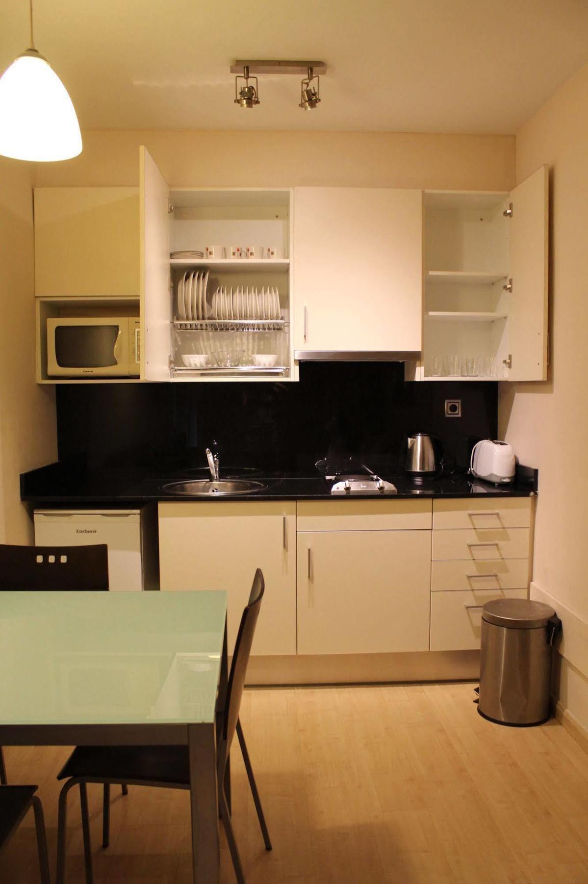 Apartamentos Royal Marina Gardens Castelldefels Eksteriør bilde