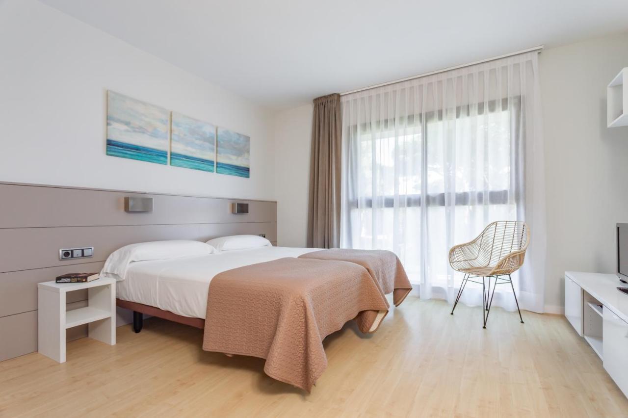 Apartamentos Royal Marina Gardens Castelldefels Eksteriør bilde
