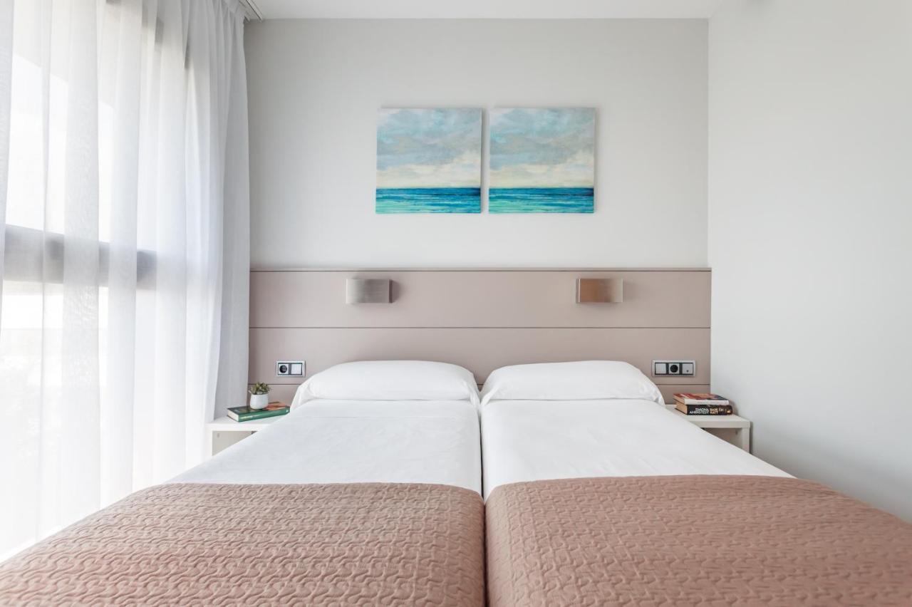Apartamentos Royal Marina Gardens Castelldefels Eksteriør bilde