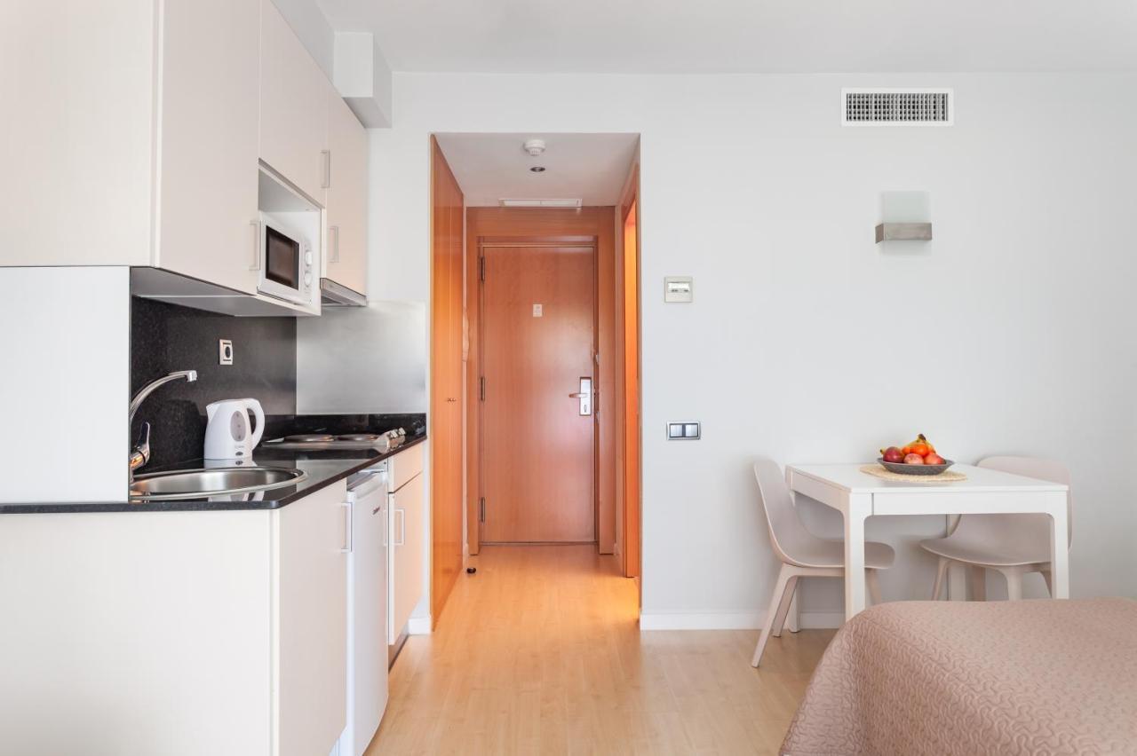 Apartamentos Royal Marina Gardens Castelldefels Eksteriør bilde